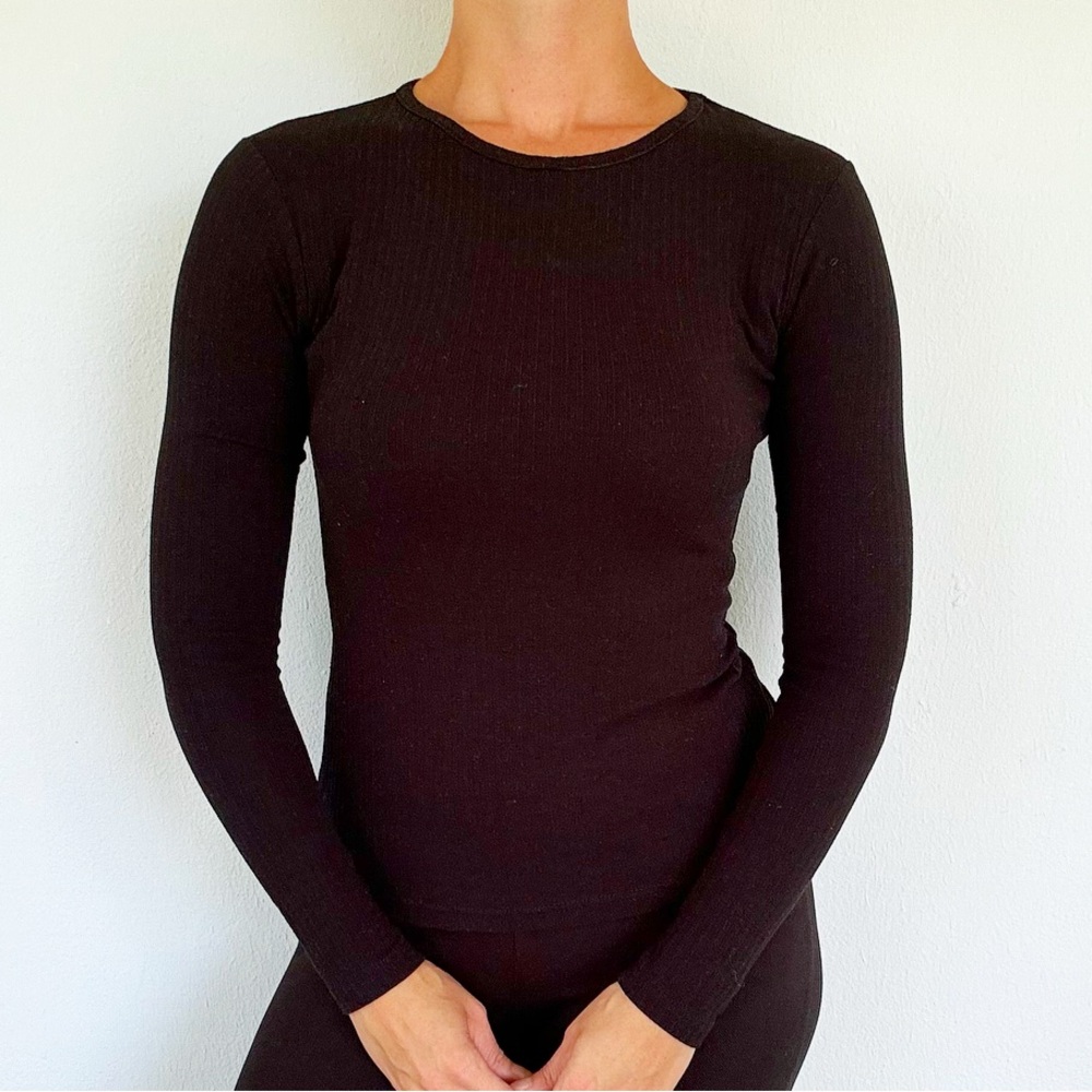 Missguided black stretch ribbed knit long sleeve crew neck tee size 2